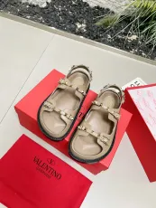 ヴァレンティノ靴 VALENTINO 2025新作 サンダル
