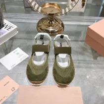 ミュウミュウ靴 Miu Miu 2025新作 カジュアルシューズ