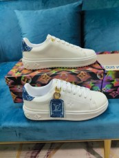 ルイヴィトン靴 LOUIS VUITTON 2025新作 スポーツシューズ