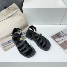 セリーヌ靴 CELINE 2025新作 ローマのサンダル