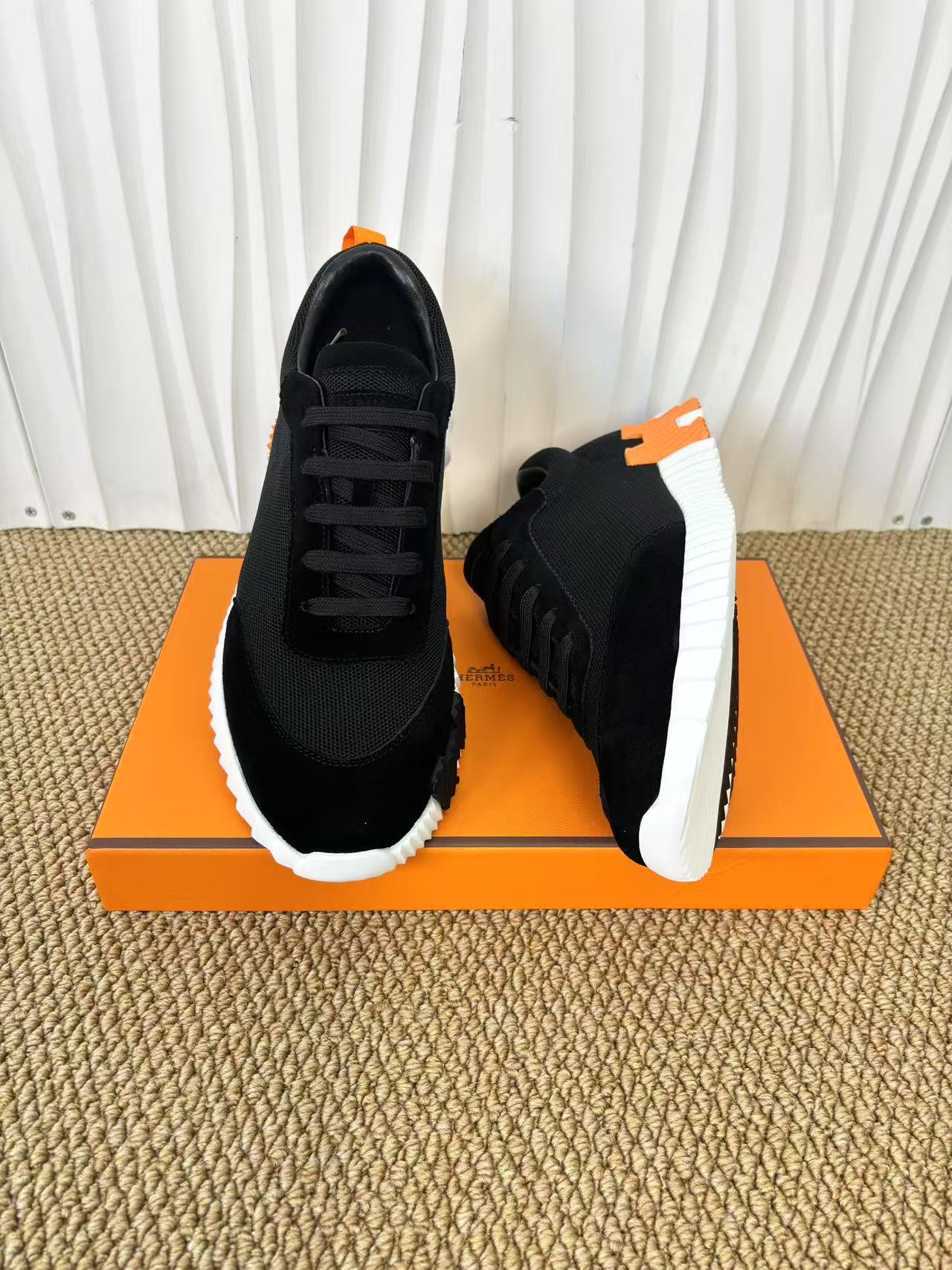 エルメス靴 HERMES 2025新作 白い靴