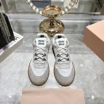 ミュウミュウ靴 Miu Miu 2025新作 カジュアルシューズ