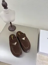 プラダ靴 PRADA 2025新作 ローファー