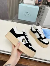 プラダ靴 PRADA 2025新作 厚底スニーカー