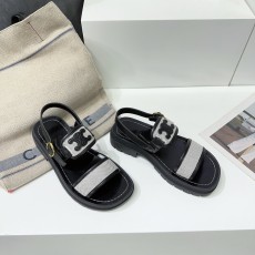 セリーヌ靴 CELINE 2025新作 ローマのサンダル