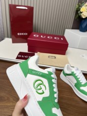 グッチ靴 GUCCI 2025新作 カジュアルスポーツシューズ