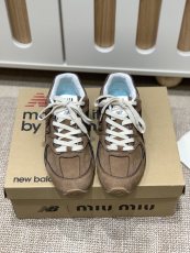 ミュウミュウ靴 Miu Miu 2025新作 スポーツシューズ