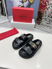 ヴァレンティノ靴 VALENTINO 2025新作 サンダル