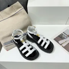 セリーヌ靴 CELINE 2025新作 ローマのサンダル