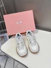 ミュウミュウ靴 Miu Miu 2025新作 カジュアルスポーツシューズ