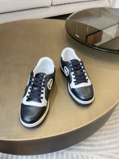 グッチ靴 GUCCI 2025新作 カジュアルシューズ