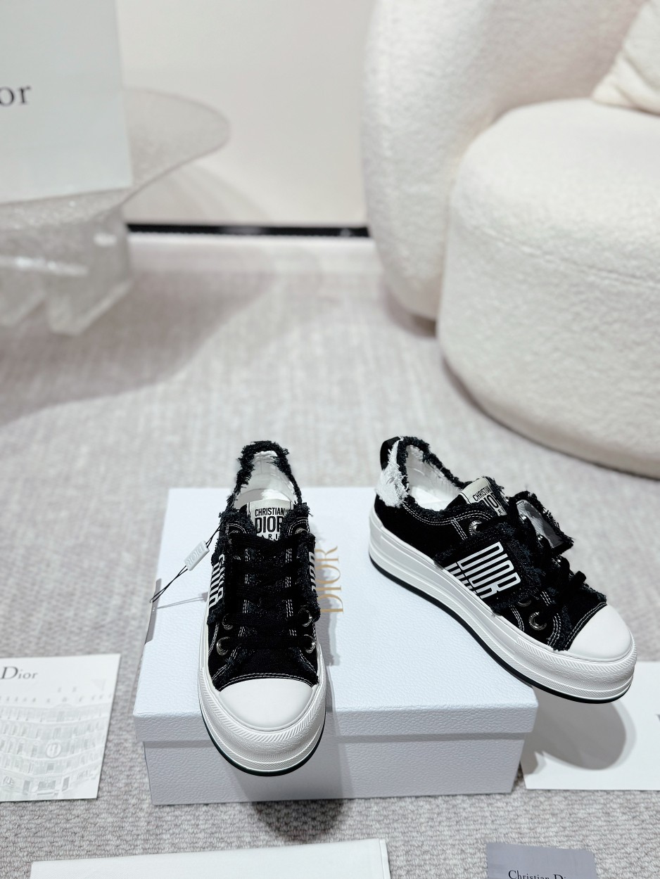 ディオール靴 DIOR 2025新作 スポーツシューズ