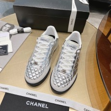 シャネル靴 CHANEL 2025新作 野球シューズ