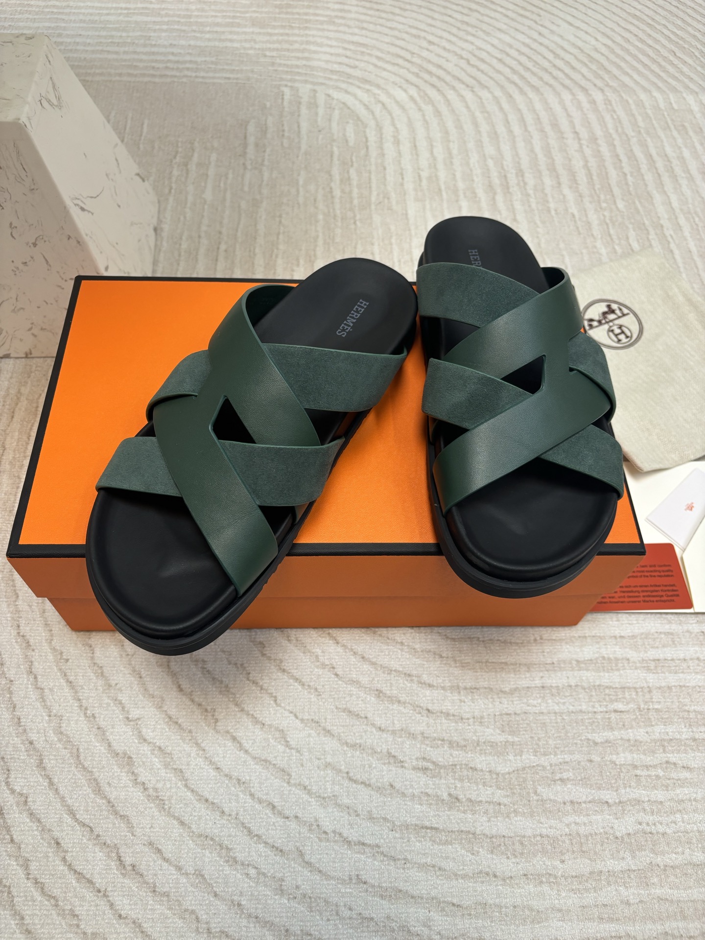 エルメス靴 HERMES 2025新作 スリッパ