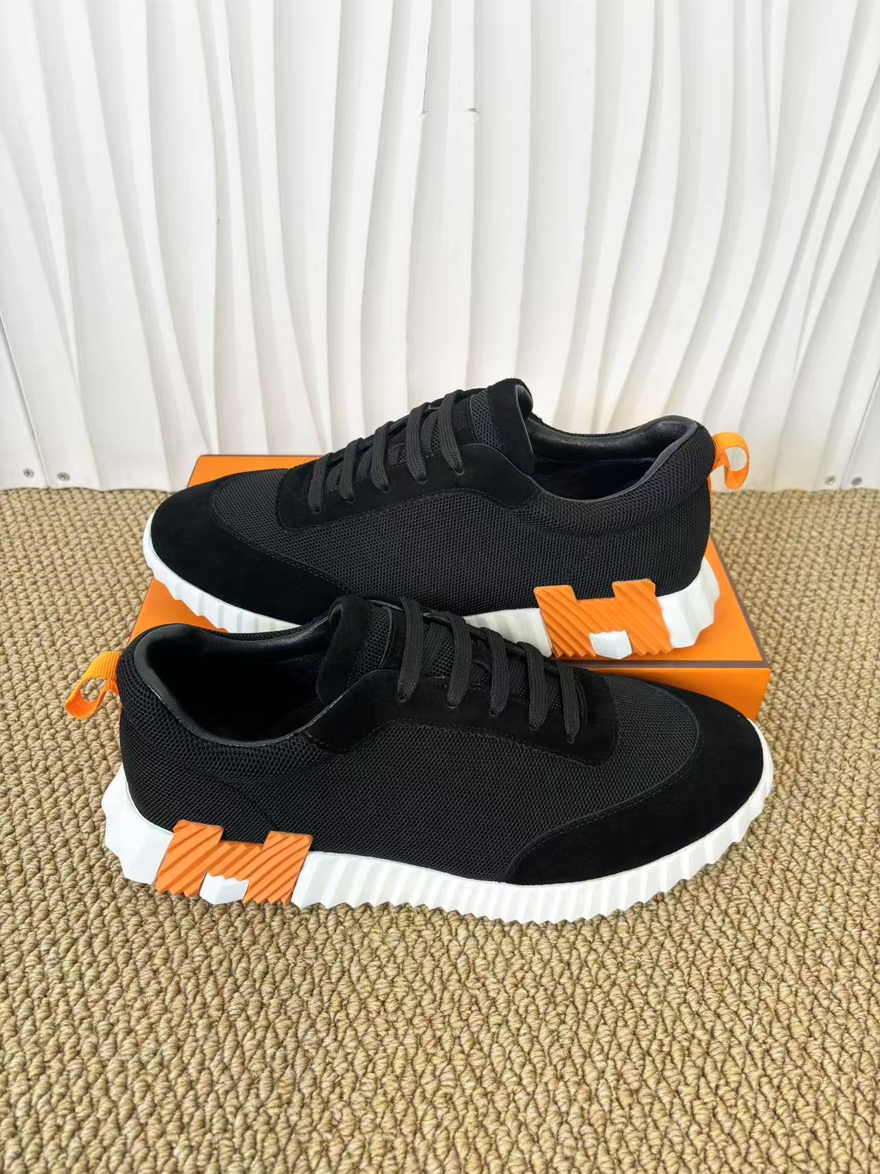 エルメス靴 HERMES 2025新作 白い靴