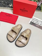 ヴァレンティノ靴 VALENTINO 2025新作 サンダル