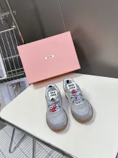 ミュウミュウ靴 Miu Miu 2025新作 カジュアルスポーツシューズ