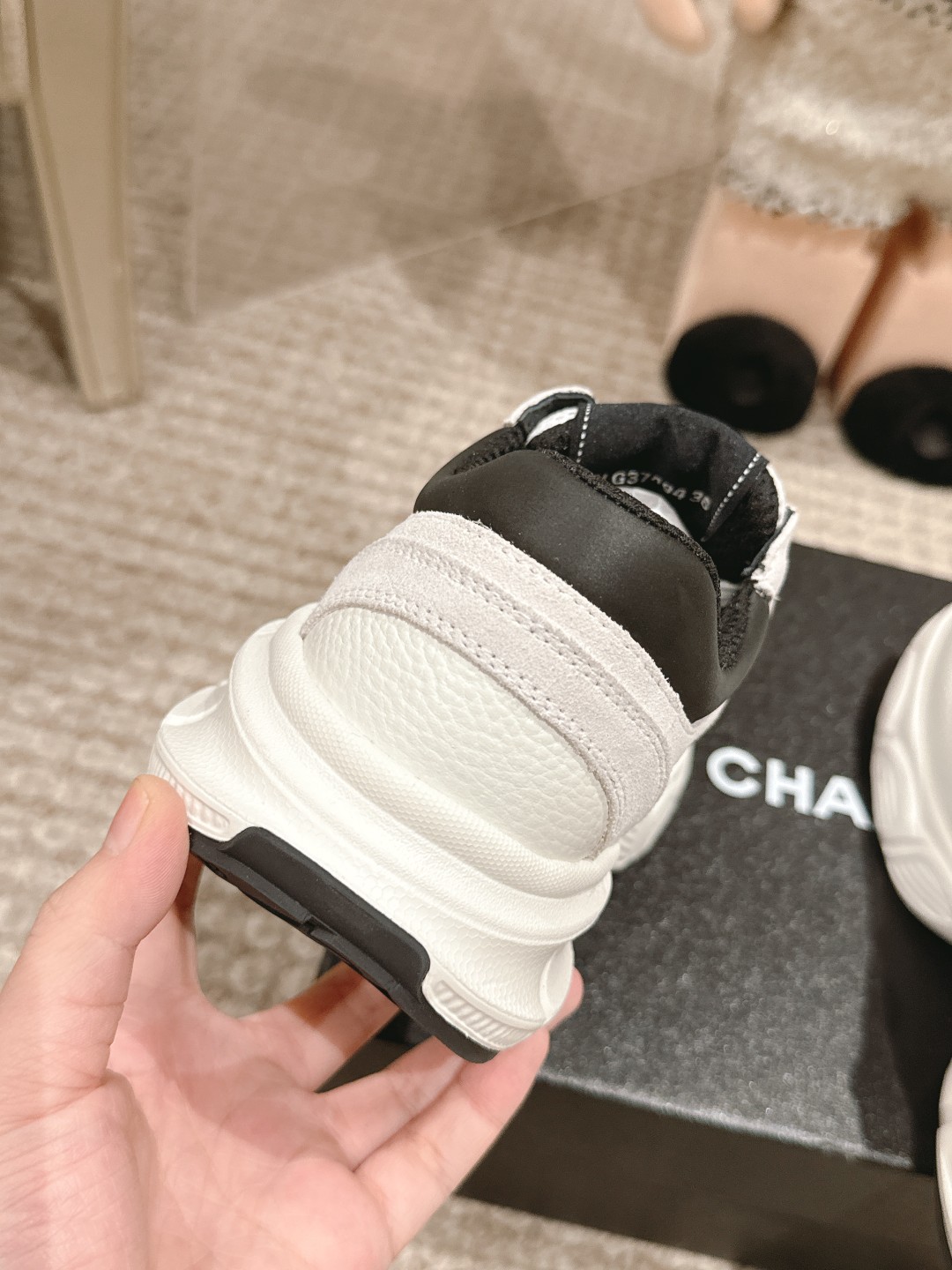 シャネル靴 CHANEL 2025新作 ダッドシューズ