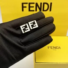 フェンディイヤリング FENDI 2025新作 イヤリング
