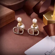 ディオールイヤリング DIOR 2025新作 イヤリング