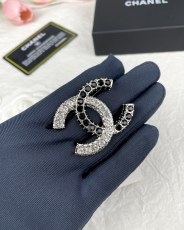 シャネルブローチ CHANEL 2025新作 ブローチ