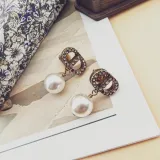 ディオールイヤリング DIOR 2025新作 イヤリング