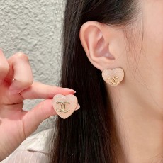 シャネルイヤリング CHANEL 2025新作 イヤリング