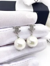 シャネルイヤリング CHANEL 2025新作 イヤリング