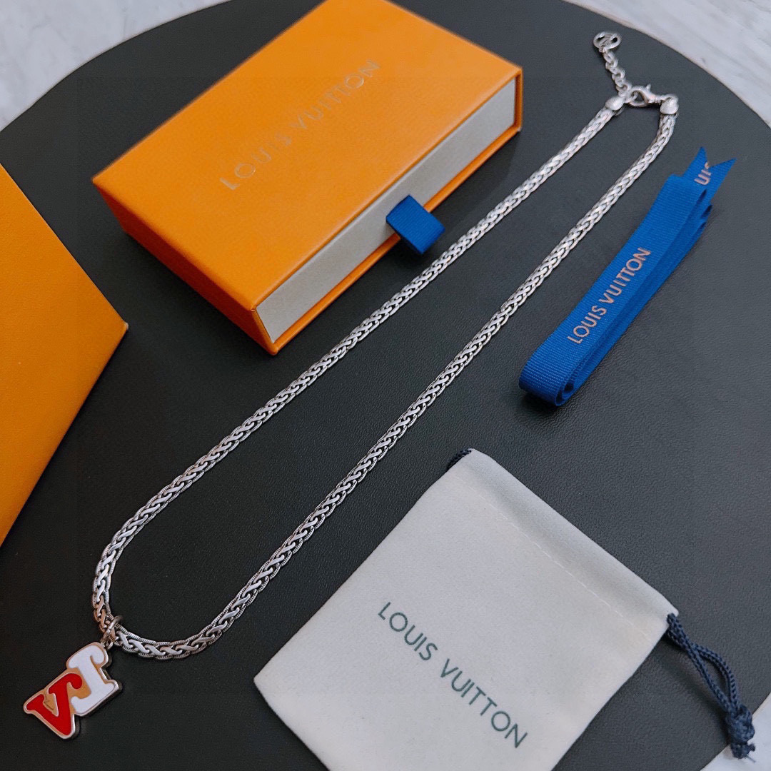 ルイヴィトンネックレス LOUIS VUITTON 2025新作 ネックレス