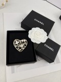 シャネルブローチ CHANEL 2025新作 ブローチ