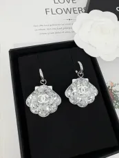 シャネルイヤリング CHANEL 2025新作 イヤリング