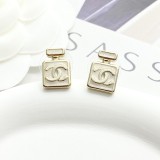 シャネルイヤリング CHANEL 2025新作 イヤリング