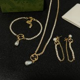 グッチイヤリング GUCCI 2025新作 イヤリング