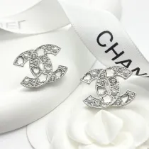 シャネルイヤリング CHANEL 2025新作 イヤリング