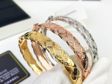 シャネルブレスレット CHANEL 2025新作 ブレスレット
