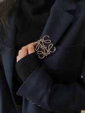 ロエベブローチ LOEWE 2025新作 ブローチ