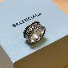 バレンシアガ指輪 BALENCIAGA 2025新作 指輪