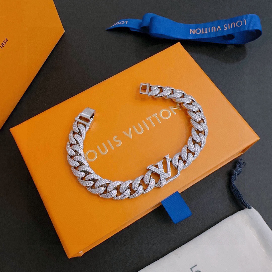 ルイヴィトンブレスレット LOUIS VUITTON 2025新作 ブレスレット
