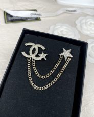 シャネルブローチ CHANEL 2025新作 ブローチ