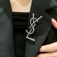 サンローランブローチ Yves Saint Laurent 2025新作 ブローチ