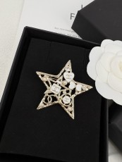 シャネルブローチ CHANEL 2025新作 ブローチ
