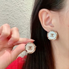 シャネルイヤリング CHANEL 2025新作 イヤリング