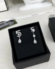 シャネルイヤリング CHANEL 2025新作 イヤリング