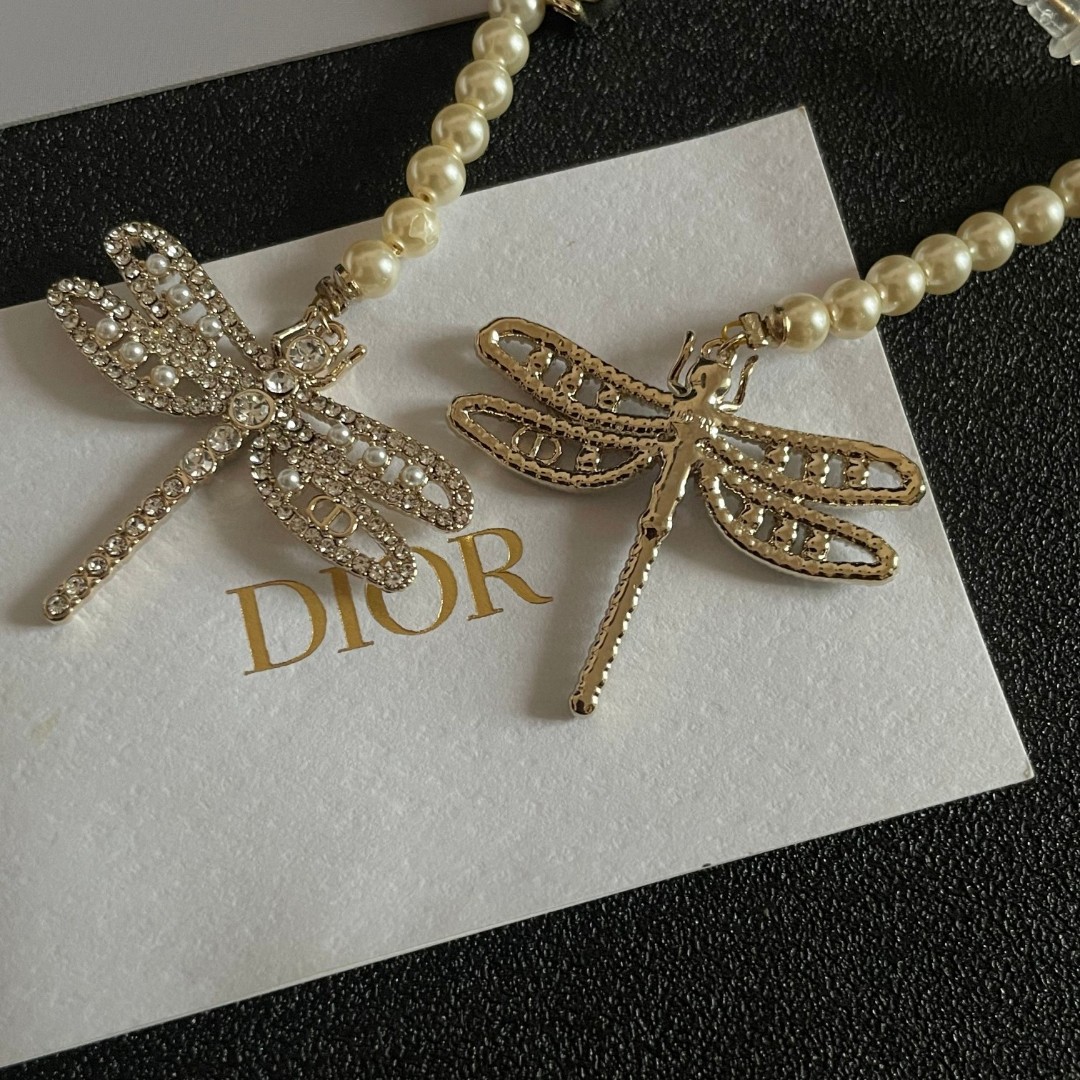 ディオールイヤリング DIOR 2025新作 イヤリング