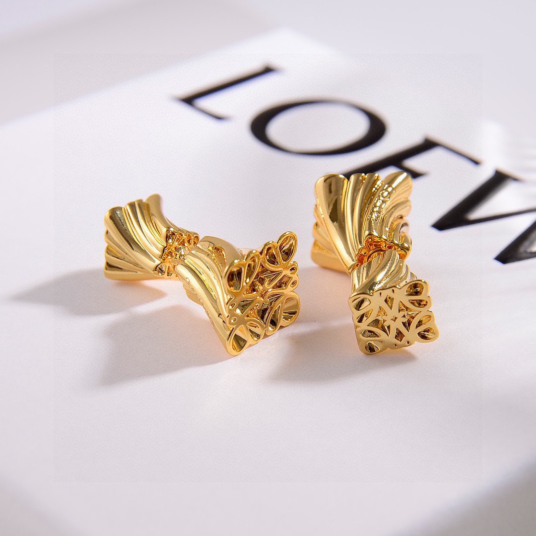 ロエベイヤリング LOEWE 2025新作 イヤリング