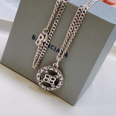 バレンシアガネックレス BALENCIAGA 2025新作 ネックレス