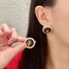 シャネルイヤリング CHANEL 2025新作 イヤリング