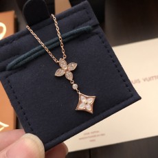 ルイヴィトンネックレス LOUIS VUITTON 2025新作 ネックレス