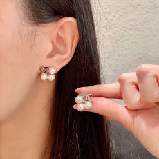 シャネルイヤリング CHANEL 2025新作 イヤリング
