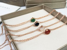 ブルガリブレスレット BVLGARI 2025新作 ブレスレット
